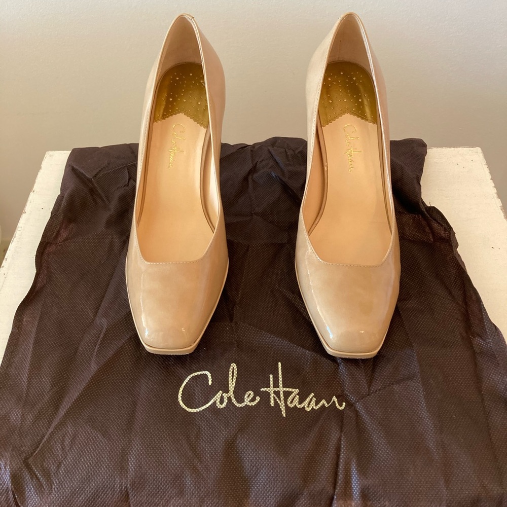 Cole Haan patent mid air pump 9.5 New in box